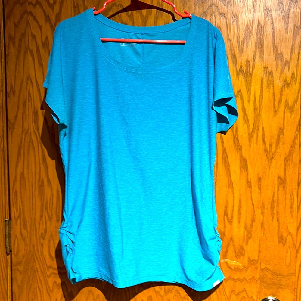 Turquoise Eddie Bauer fitness T